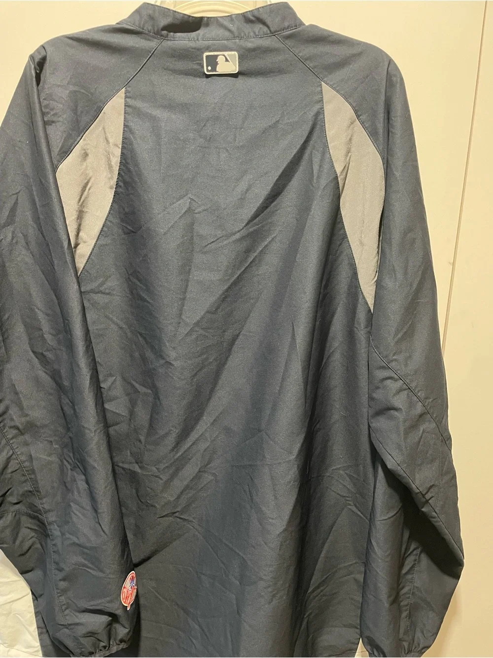 Majestic New York Yankees Navy Pullover Windbreaker